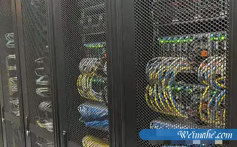 企业租赁机房好还是自建机房好_服务器租用价格