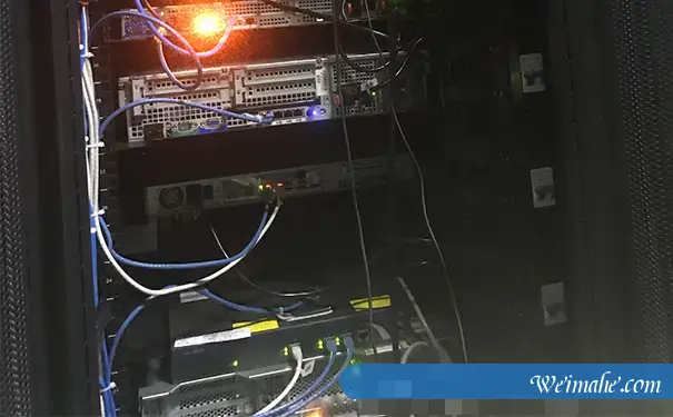 1u服务器_租用访客数量与视频服务器带宽的关系