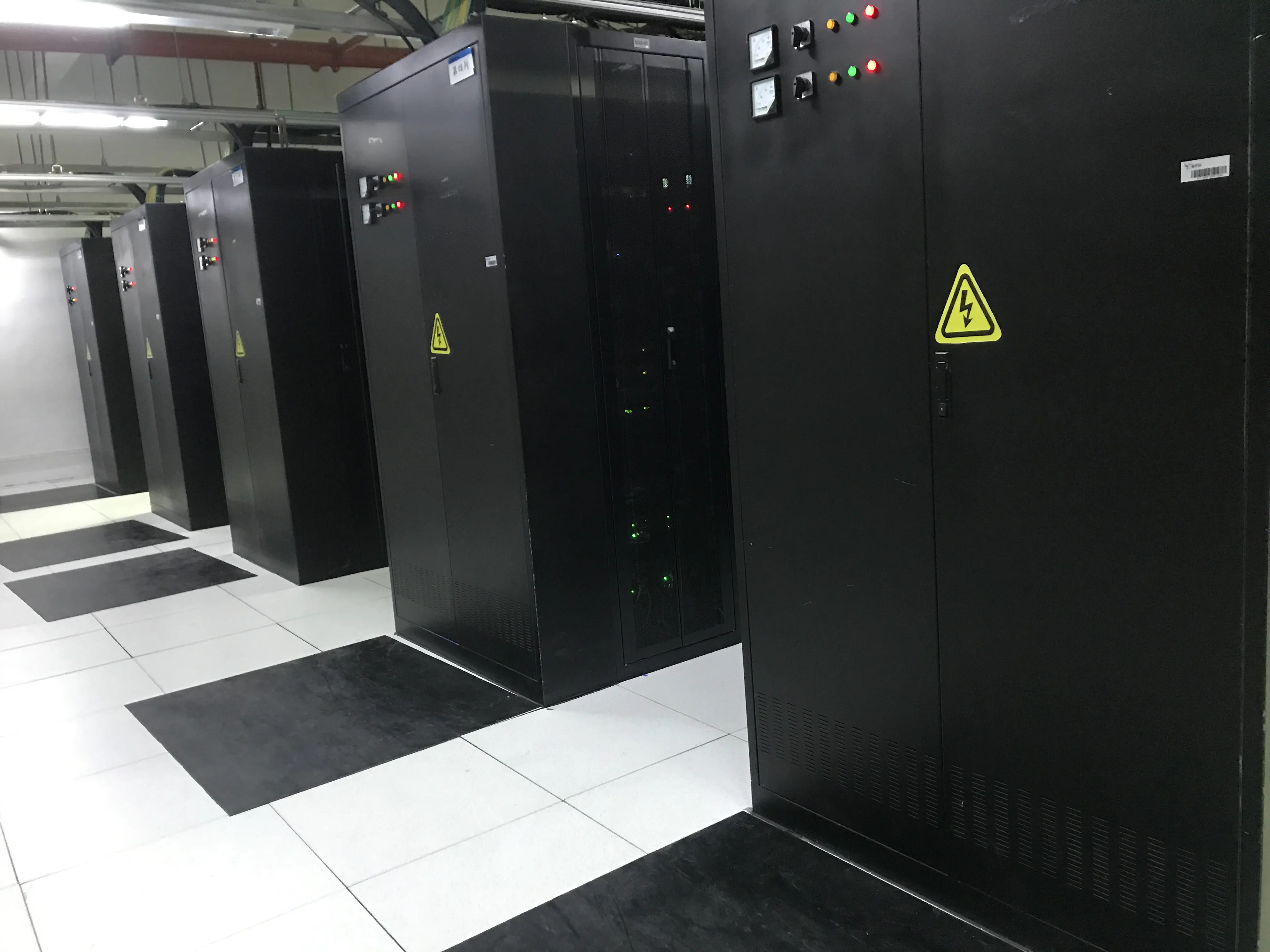 idc机房是什么，如何选服务器，梦飞IDC