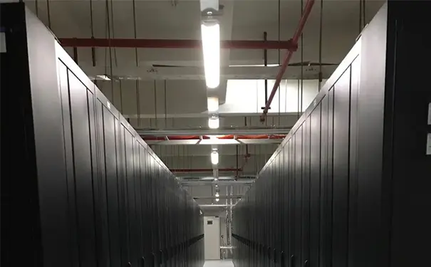 哪些因素会影响租用希腊服务器，租服务器一年多少钱?