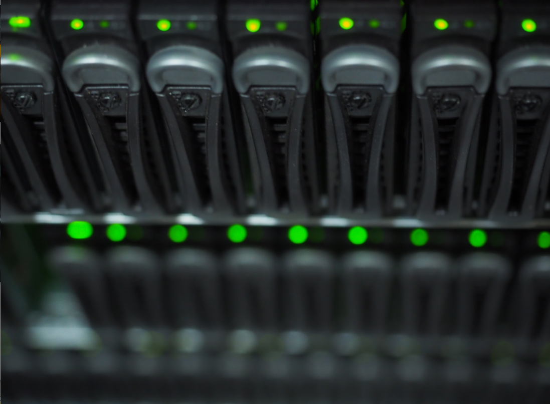 服务器知识：选择香港站群服务器看那些方面？站群服务器的类型