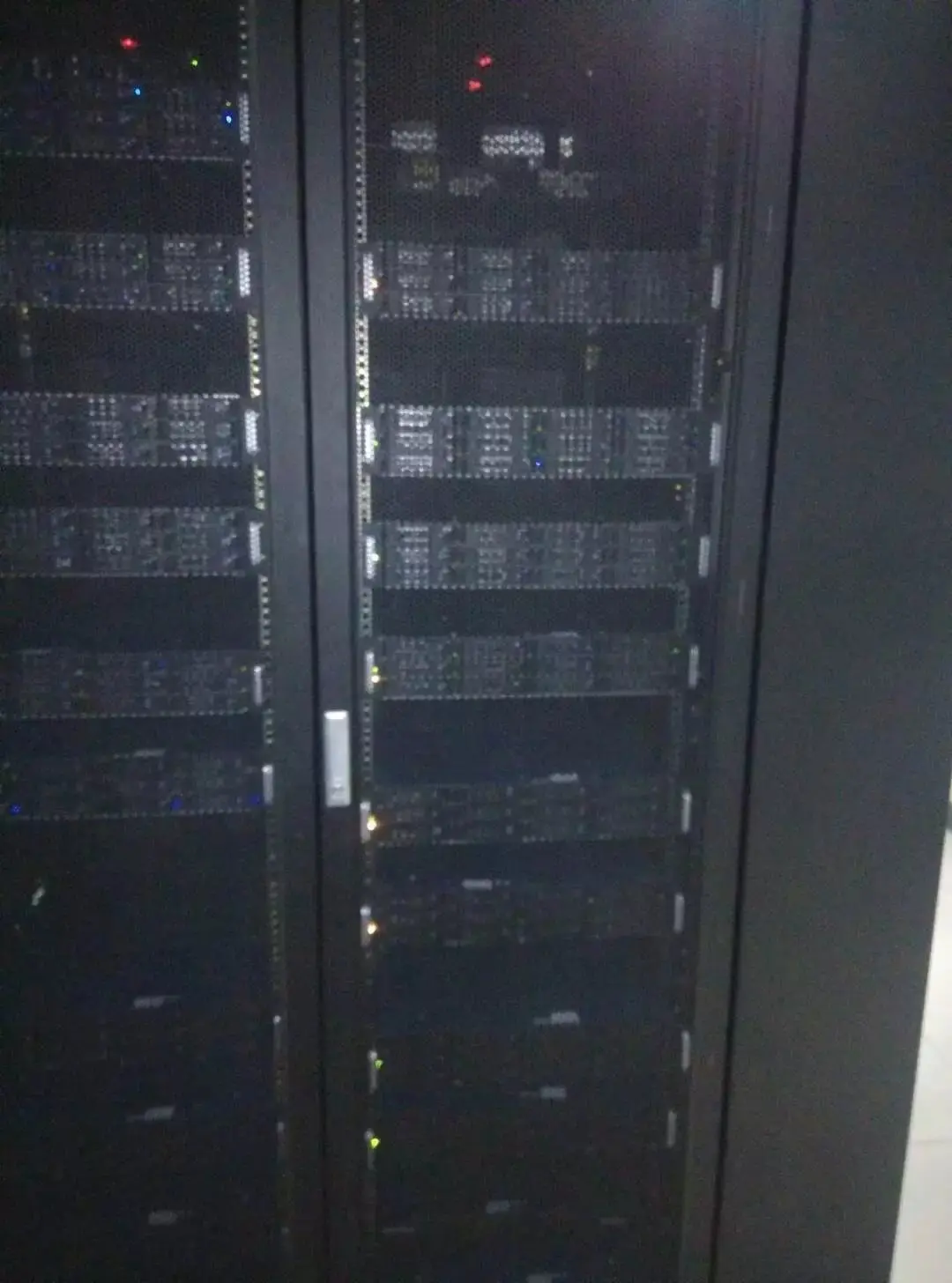 外国服务器网站,越南有哪些不错的机房服务器?