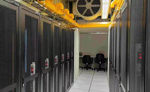 手机APP租用服务器时需要考虑哪些，服务器怎么租