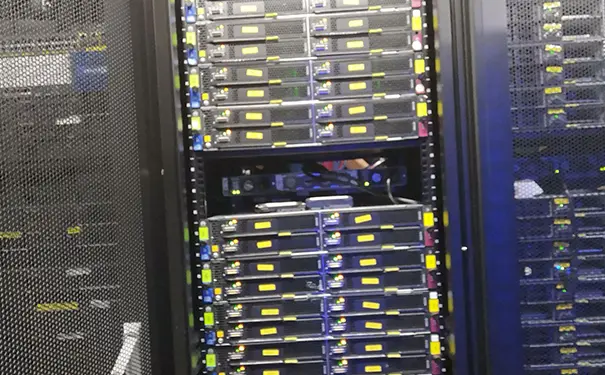 网游服务器租用,使用Linux系统的美国HE服务器需要注意哪些?