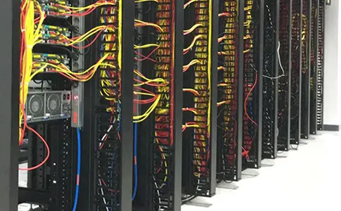 深圳独立服务器与PC、虚拟主机、云服务器、VPS之间的差异_主机租用