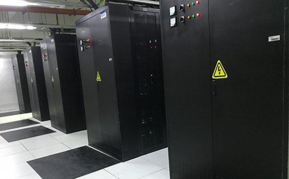 中小企业托管服务器的四个技巧_服务器托管idc