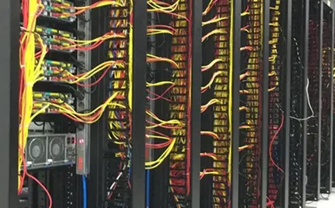 机架式服务器与塔式服务器相比有哪些优势，服务器出租