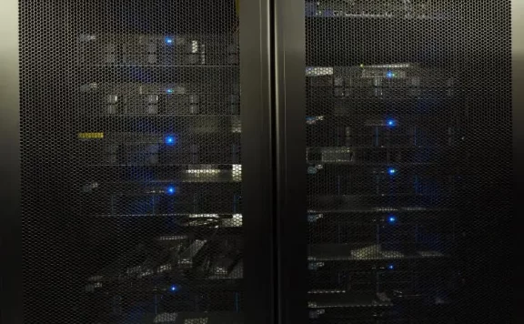 海外网站服务器|比利时服务器的优势和租用的注意事项