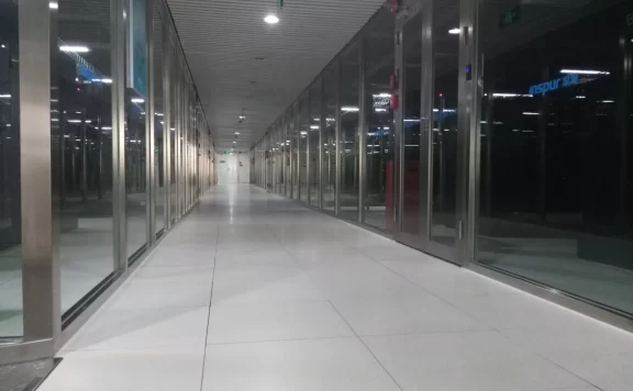 日本机房的介绍以及租用日本服务器需要考虑的问题_租用海外服务器